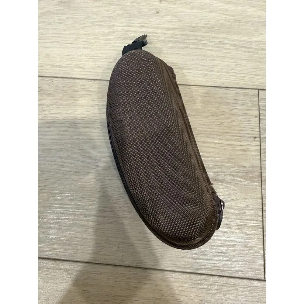 MAUI JIM Sunglasses Zippered Hard Clam Shell Sport Case Brown w/ Carabiner Clip